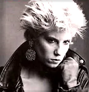 Alexa Leclère