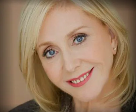 Anne Renée